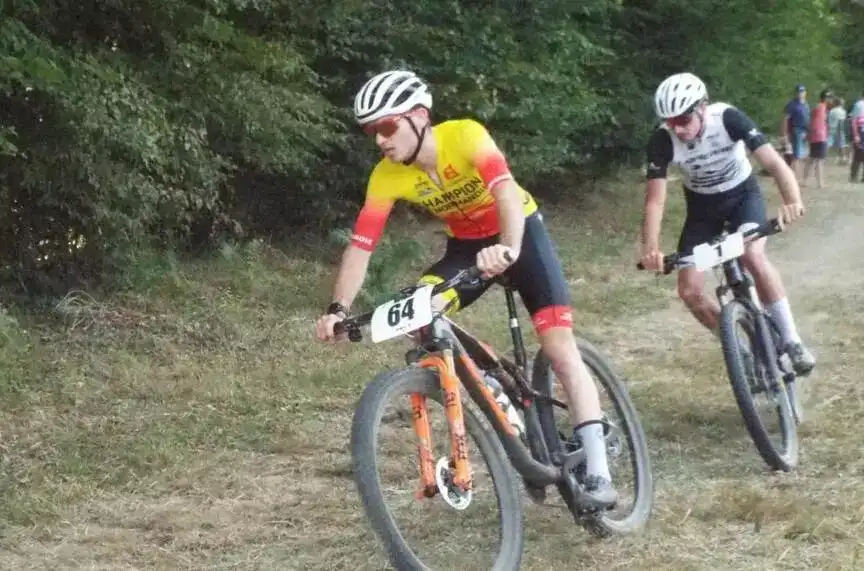 VTT cross country