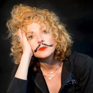 nolwenn korbel hi ni eo moliere